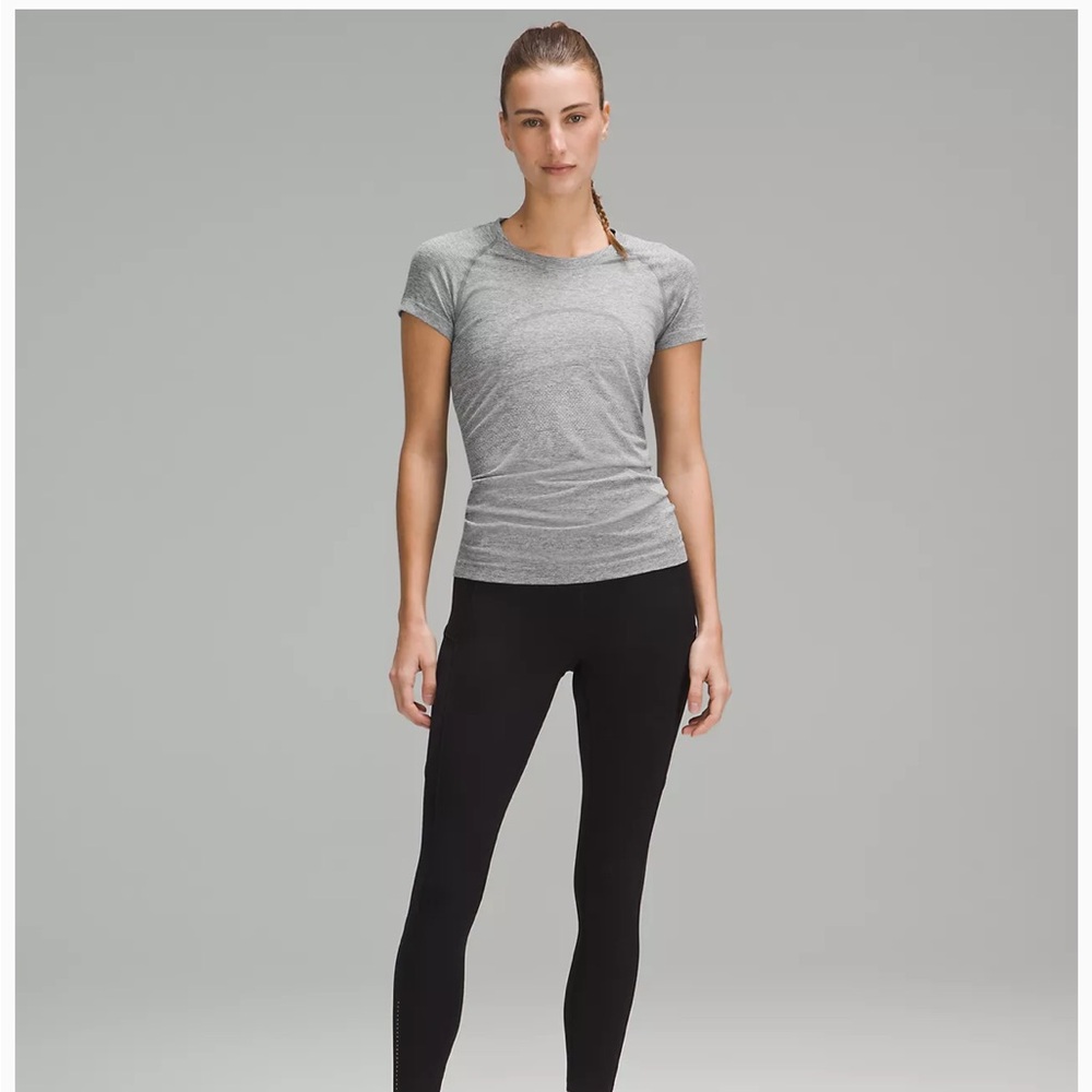 Lululemon swiftly tech short sleeve